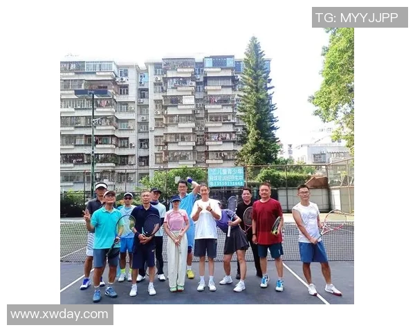 深圳网球队在钻石联赛中的耐力表现分析与启示 深圳网球队在钻石联赛中的耐力表现分析与启示