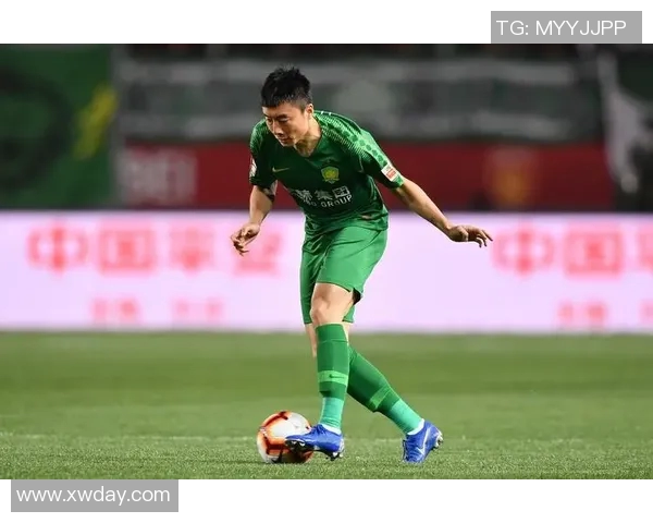 李磊独家分享足球心得与技巧助你提升球技和战术理解 李磊独家分享足球心得与技巧助你提升球技和战术理解